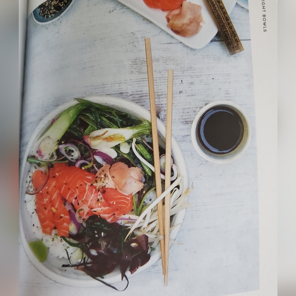 The Little Book of Bowl Food - Picture 5 of 7